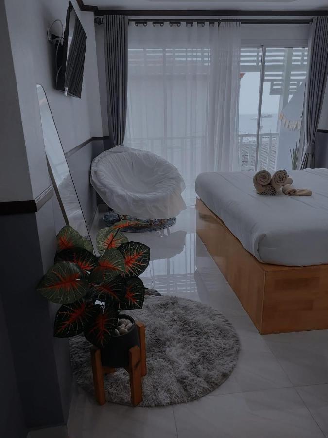 Baan Tipsukon Bed and Breakfast Ko Lan Buitenkant foto