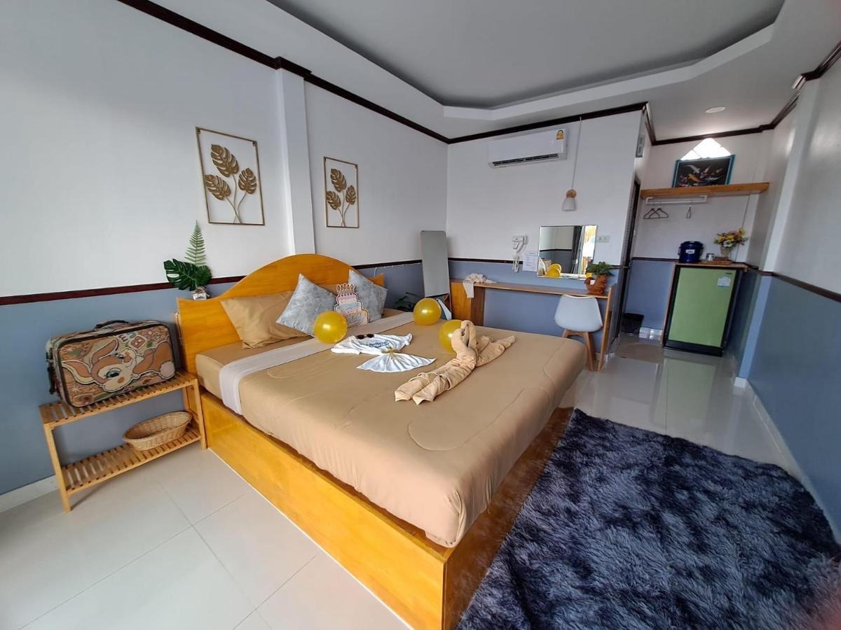 Baan Tipsukon Bed and Breakfast Ko Lan Buitenkant foto