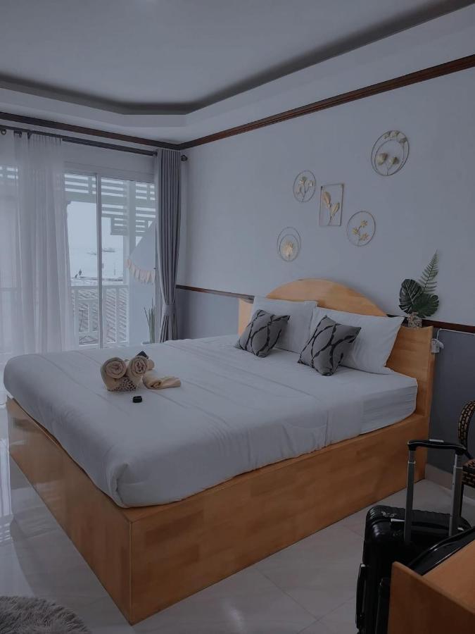 Baan Tipsukon Bed and Breakfast Ko Lan Buitenkant foto