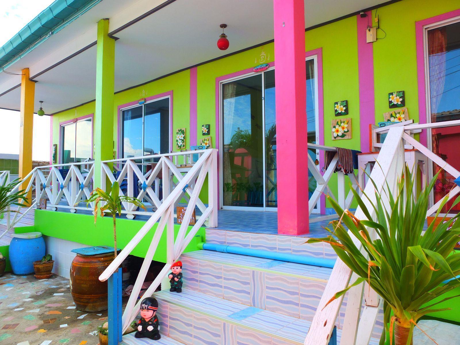 Baan Tipsukon Bed and Breakfast Ko Lan Buitenkant foto